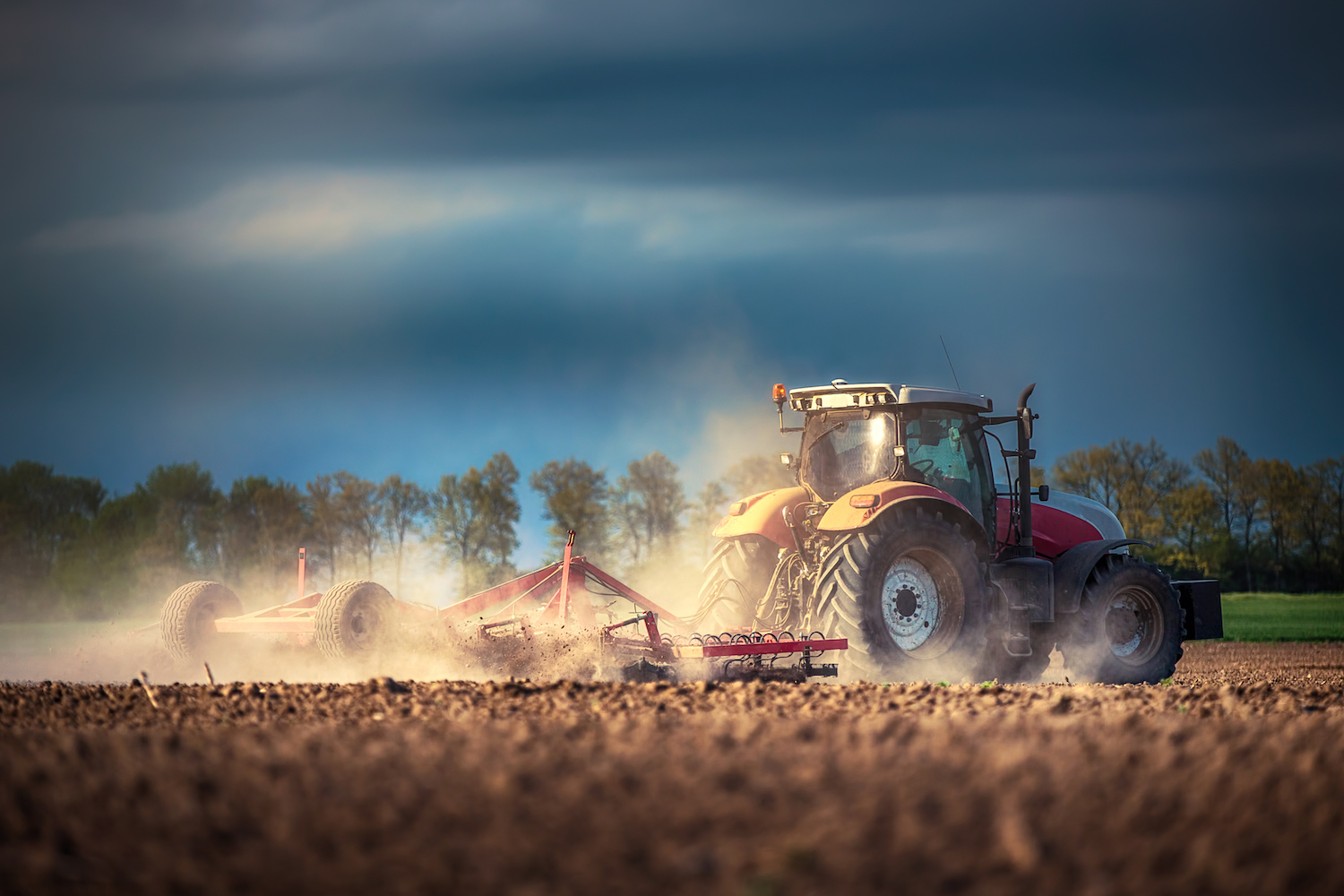 Sealed Technologies - Dusty tractor (1).jpg